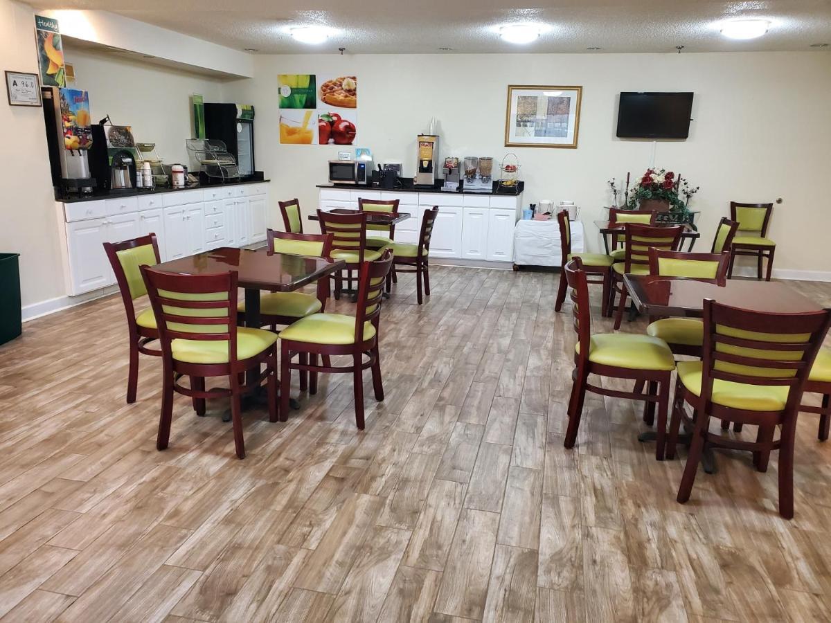 Quality Inn Andrews Екстер'єр фото