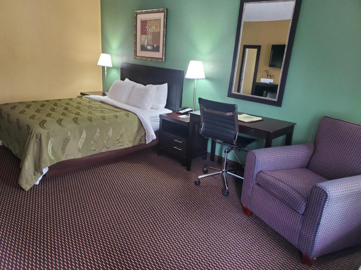 Quality Inn Andrews Екстер'єр фото