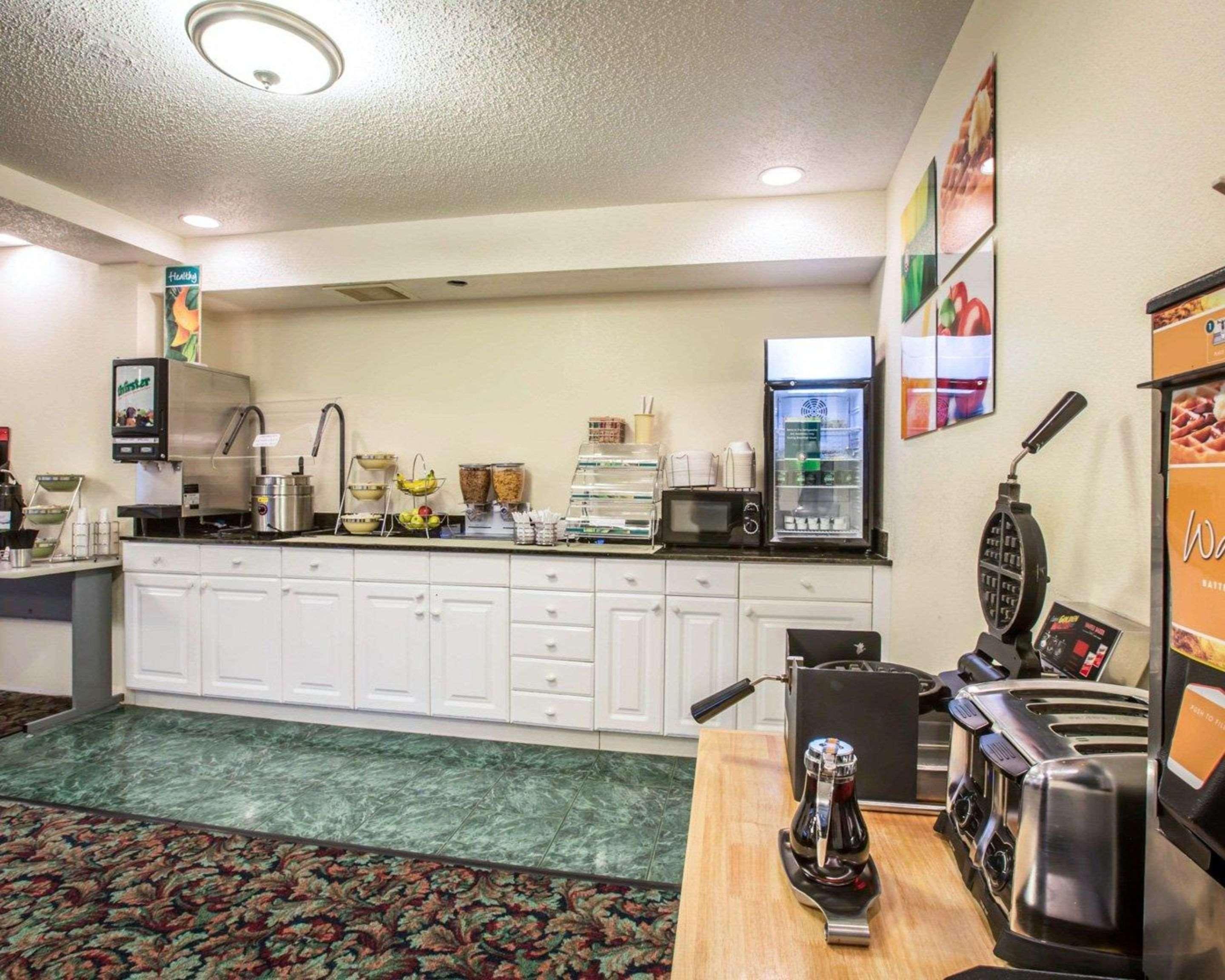 Quality Inn Andrews Екстер'єр фото