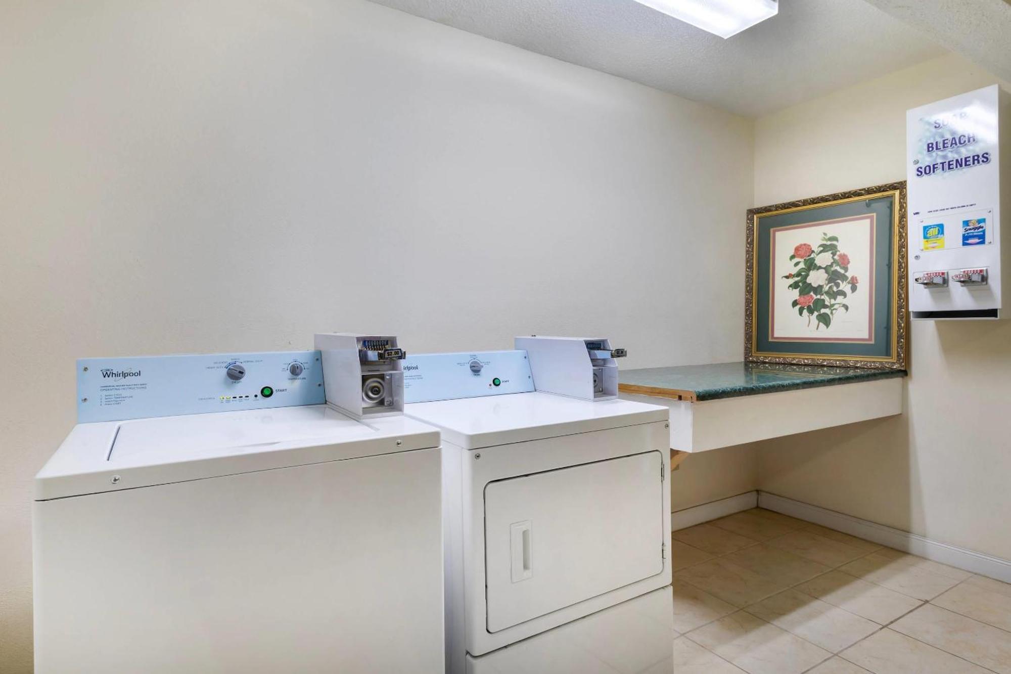 Quality Inn Andrews Екстер'єр фото