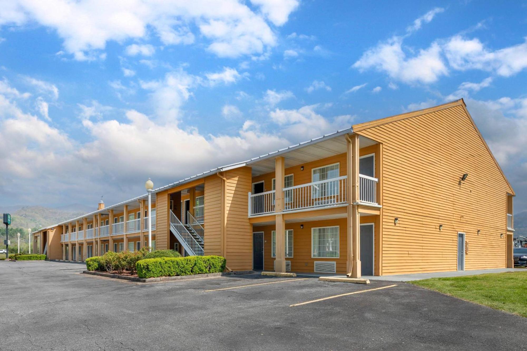 Quality Inn Andrews Екстер'єр фото