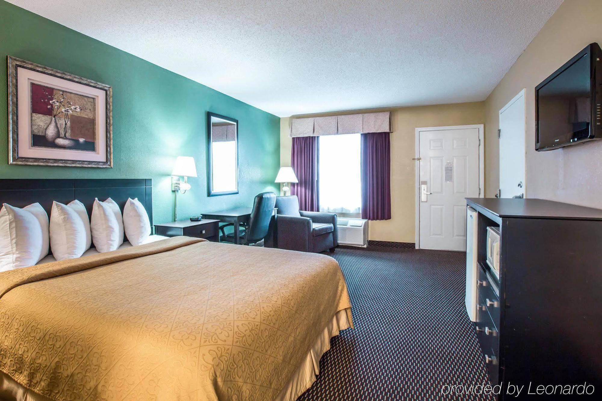 Quality Inn Andrews Екстер'єр фото
